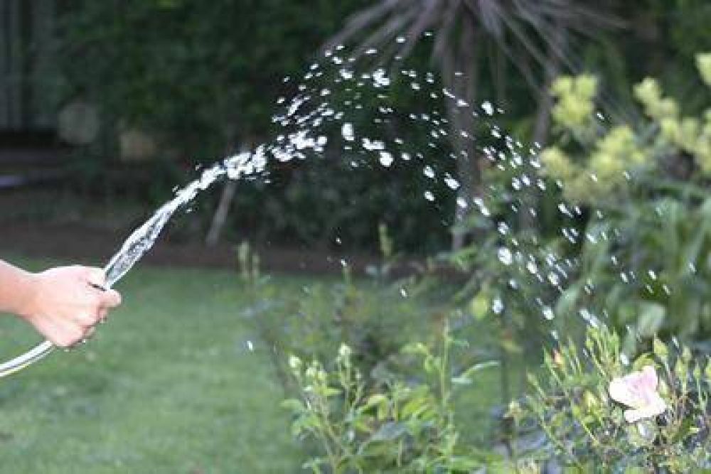 Cada marplatense gasta unos 400 litros de agua por d�a