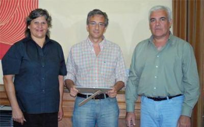 El Intendente Eseverri recibi� a la Junta Vecinal del Barrio Parque Bancario