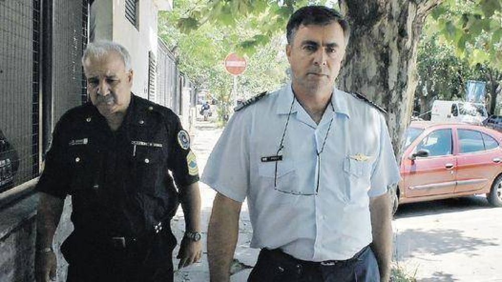 Relevaron a un alto jefe militar por el caso de la droga a Espa�a
