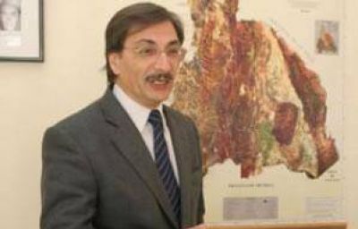Re reelecci�n: �La obligaci�n de Gioja es consolidar este proyecto� 