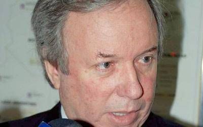 Peralta retom� funciones y ya prepara su viaje a China