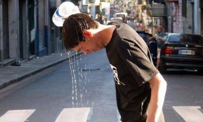 La sensaci�n t�rmica ya supera los 38� y rige el alerta naranja por la ola de calor