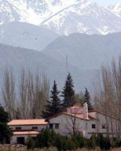 El Estado compartir� ganancias con el concesionario del hotel Potrerillos