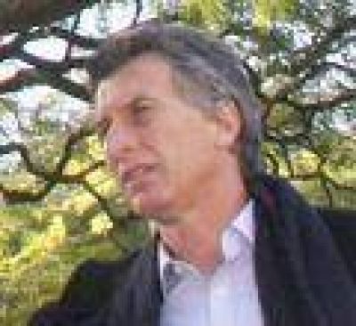 MACRI, UN VISITANTE M�S 