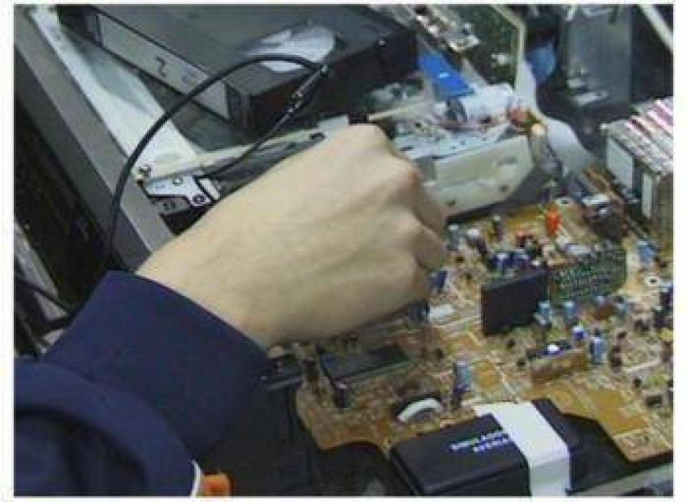 Cursos de idiomas, computaci�n y electr�nica en la subsede de la UNLaM