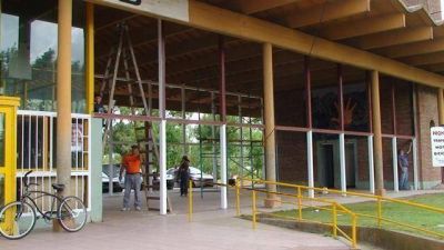 EL INTENDENTE RECORRIO LAS OBRAS EN LA TERMINAL