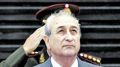 Narcoavi�n: el ministro de Defensa sali� a despegar a la Fuerza A�rea