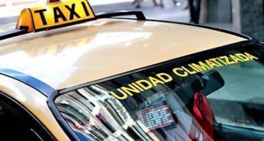 Fuerte control para que los taxis utilicen el aire acondicionado