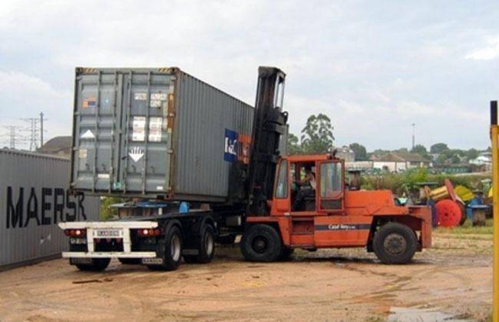 �El gobierno se dedic� a solucionarlo�