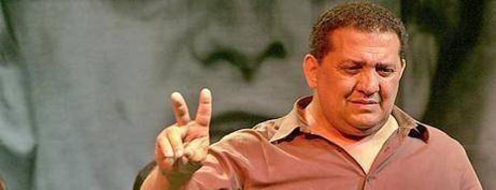 Pese a las cr�ticas, D'el�a reconoci� la "lealtad y prudencia" de Daniel Scioli