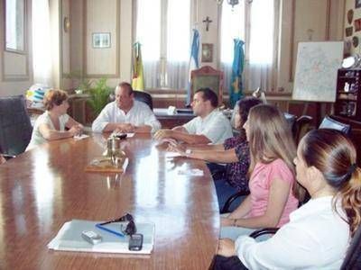 Convenio entre el municipio y el Grupo Construyendo