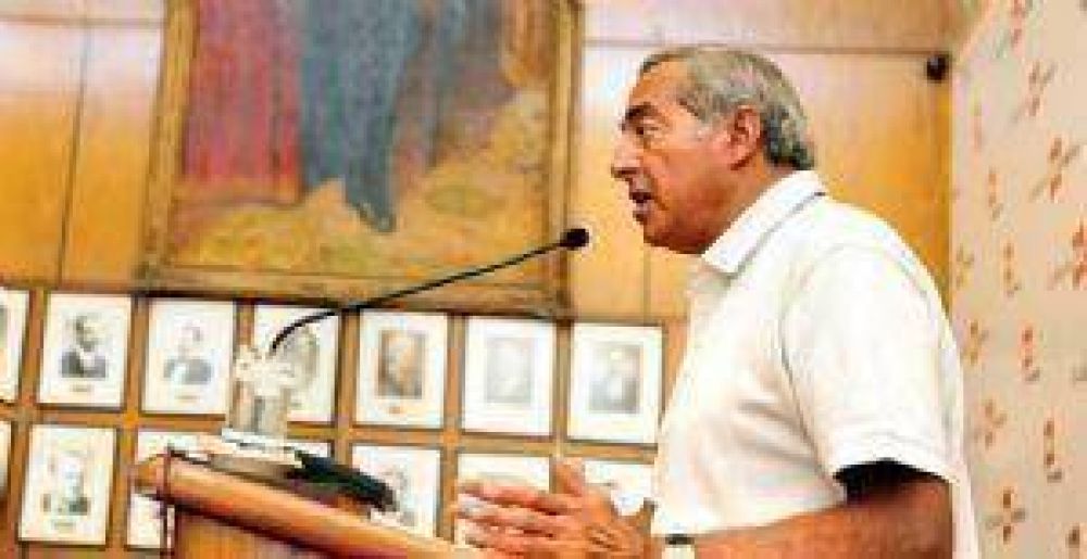 Fayad habl� y despert� la ira radical