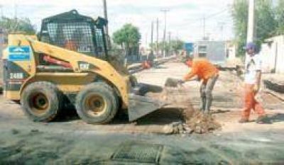 La gesti�n Quintela espera asfaltar seis barrios completos durante el 2011