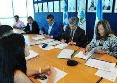 Fondo de la soja: destinar�n casi dos millones de pesos para obras en municipios 