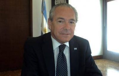 Barletta preside un encuentro con j�venes en Esperanza