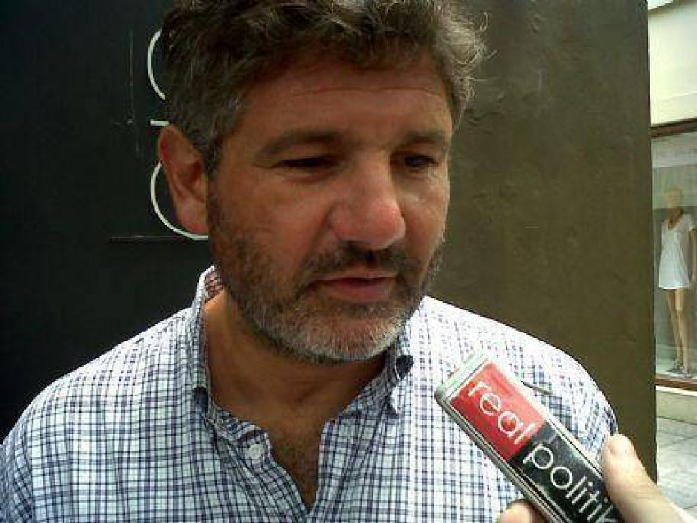 Oscar Negrelli: �M�s que una postura electoral, esta coalici�n ha tomado una postura de vida�