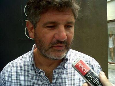 Oscar Negrelli: �M�s que una postura electoral, esta coalici�n ha tomado una postura de vida�