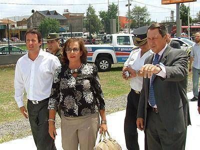 Los ministros Garr� y Casal se mostraron juntos en Lomas