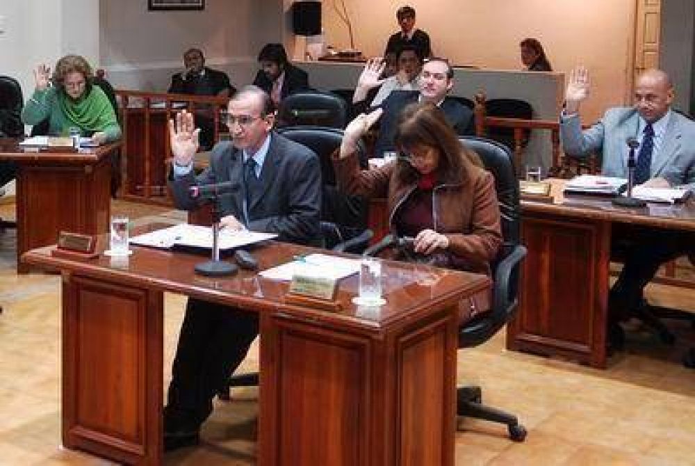 UCR: la pelea por la Capital llega ahora a las concejal�as