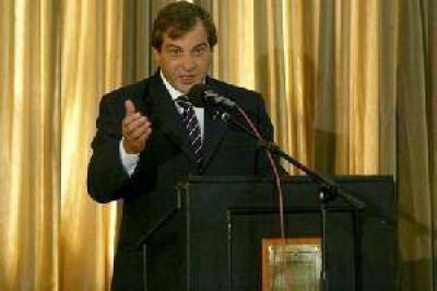 Jure: �Vamos a seguir adelante en la lucha contra las slots�