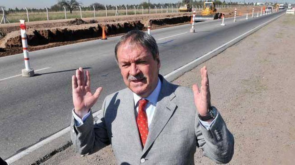 Sin anuncios rutilantes, Schiaretti repasar� obras