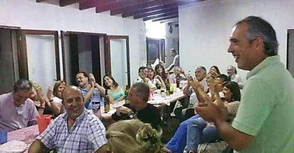 Respaldo a la candidatura de Prat a Intendente