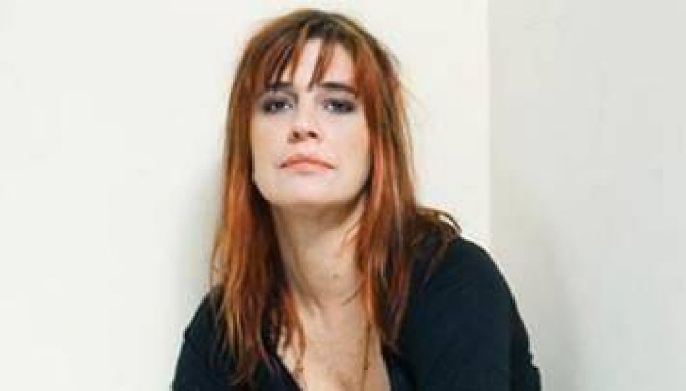 Delincuentes saquearon la casa de Fabiana Cantilo