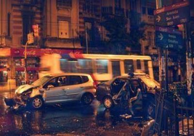 Chocaron un patrullero y un auto en San Crist�bal: cinco heridos
