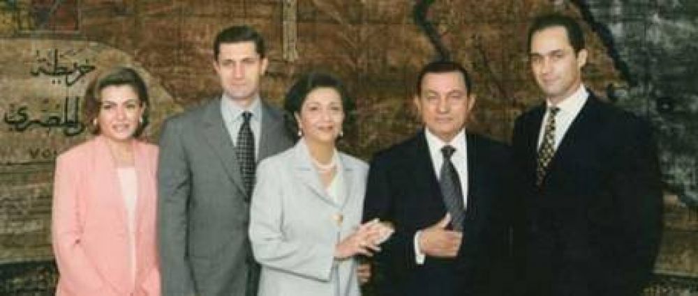 La familia de Mubarak huy� a Londres para escapar de las protestas