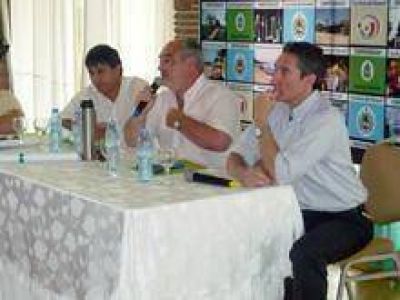 Colombi coincide con el PJ: los intendentes tendr�n un papel importante en estas elecciones