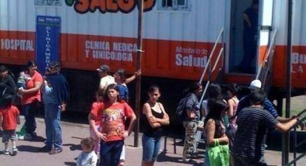 M�s de 14 mil personas pasaron por los hospitales m�viles 31/01/2011 � Sin Comentarios