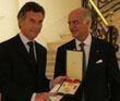 Recibi� la m�xima distinci�n de la Orden de la Stella della Solidariet� Italiana
