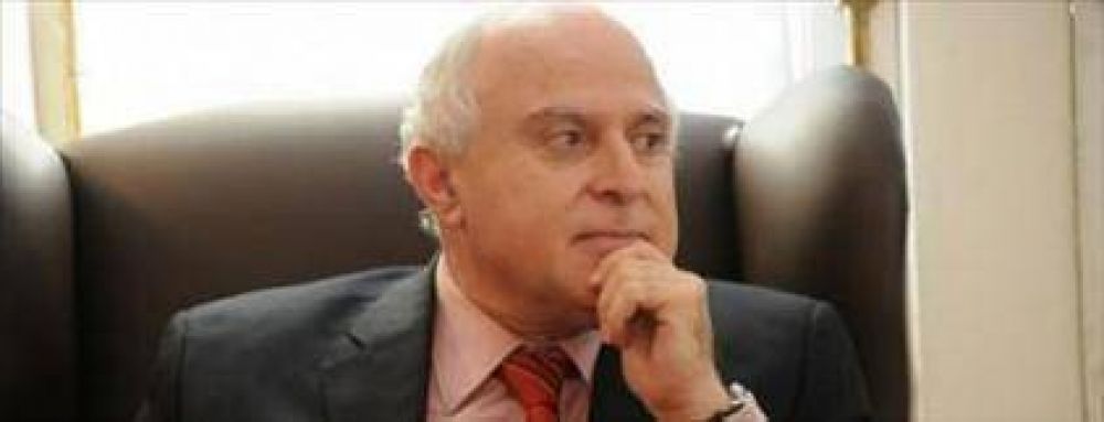 Lifschitz: "La energ�a que se gasta en la interna se pierde para el trabajo"