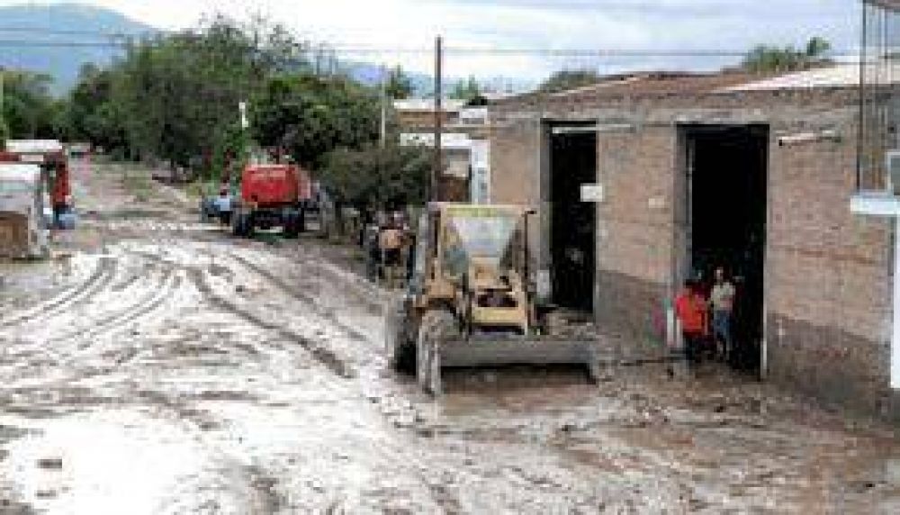 Casas "estructuralmente" da�adas por el rio Arenales, fue el saldo m�s grave de la lluvia