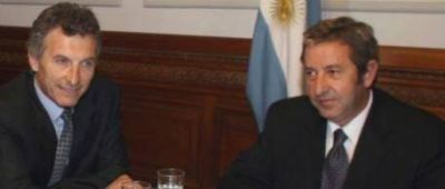 Macri y Cobos ir�n por la presidencia