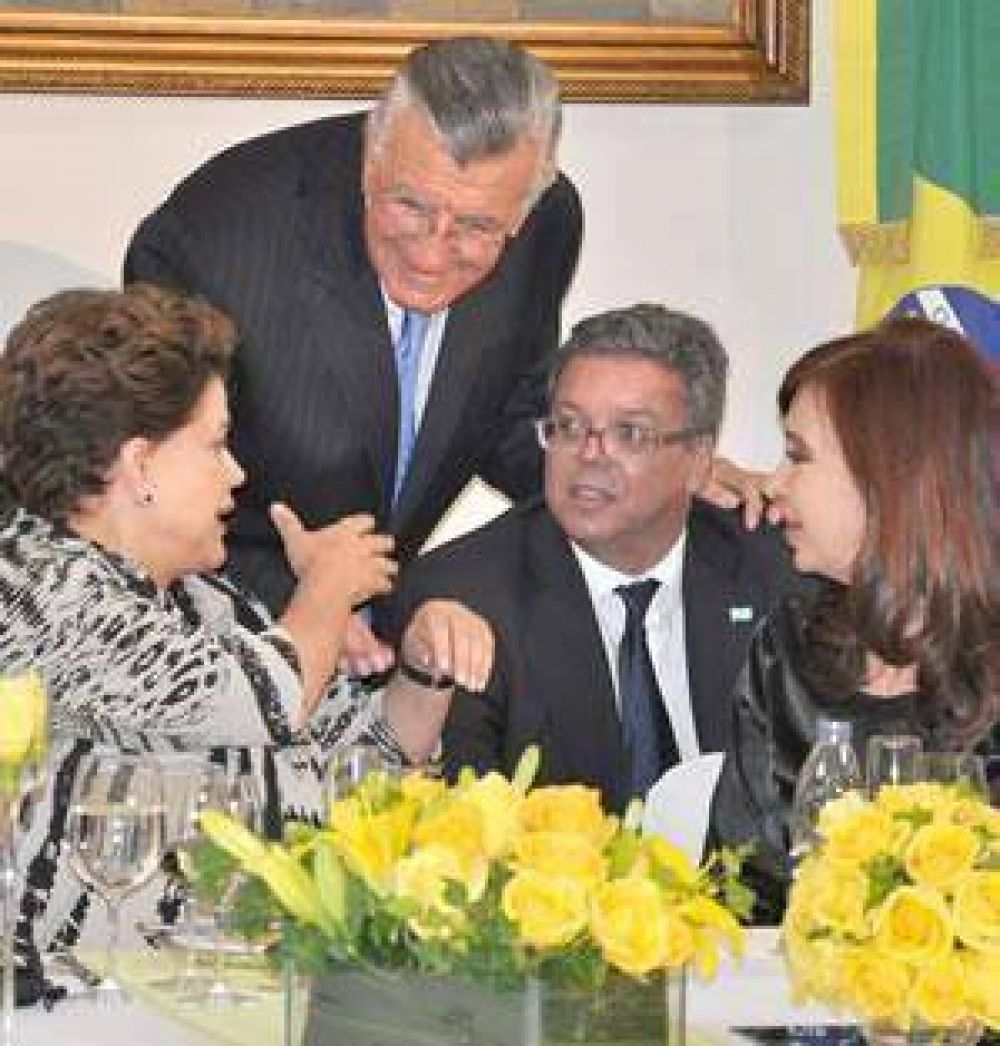 Para fines de abril gestionan una cumbre entre Gioja y Rousseff por el t�nel 
