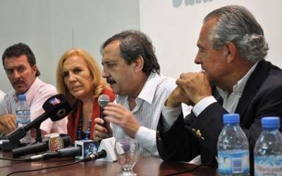 Alfons�n: "Barletta ser� el pr�ximo gobernador de Santa Fe"