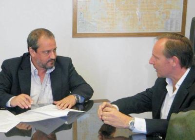 La Provincia destin� 15 millones de pesos para recuperar el barrio 2 de Abril 