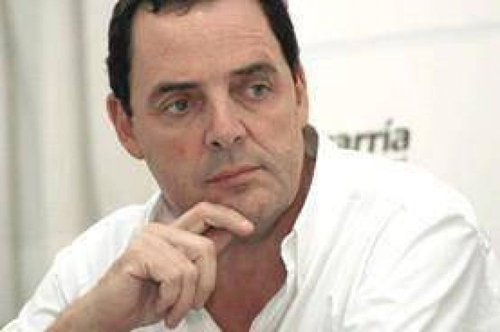 H�ctor Vitale: "el Intendente vio que era correcta la proporci�n del aumento"