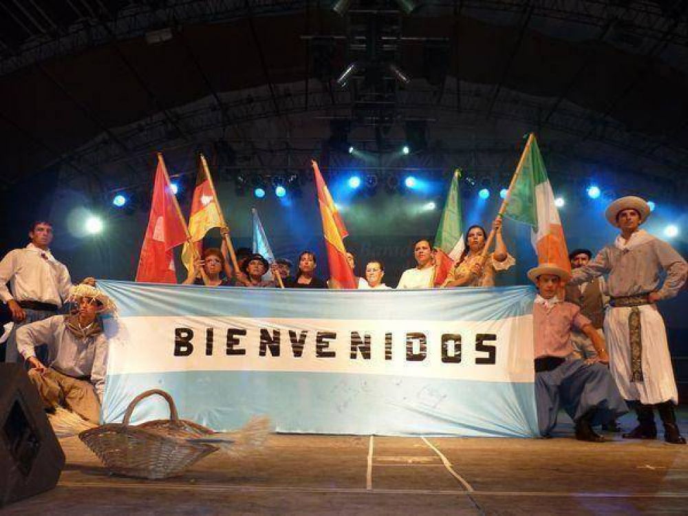 Finaliz� la 1� noche del Pre Baradero 2011