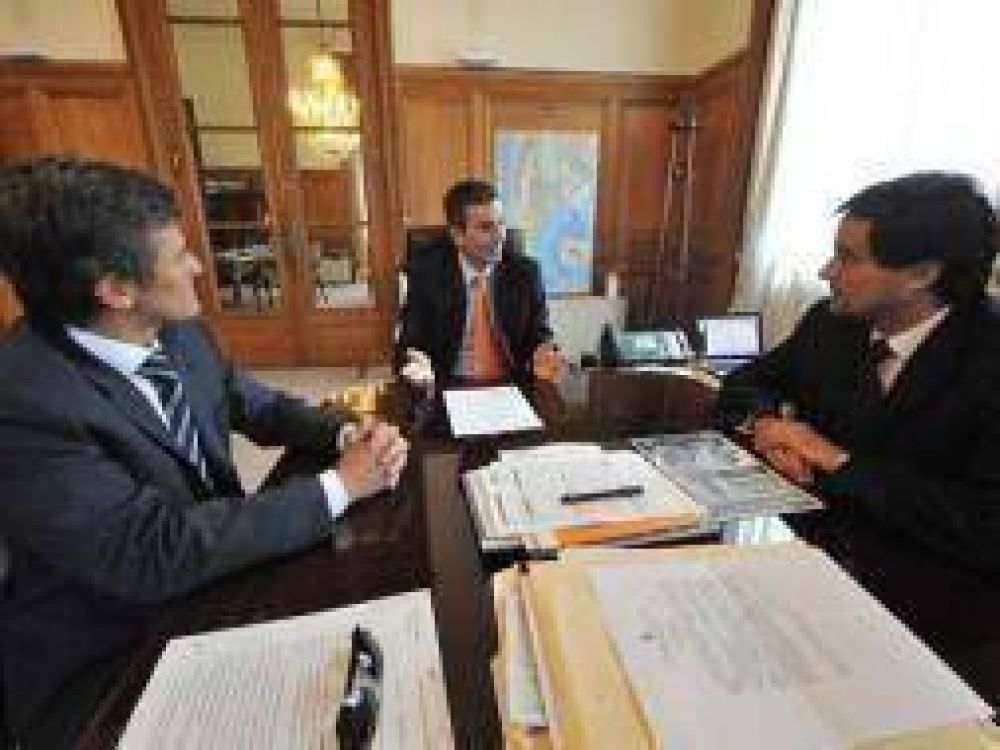 Chivilcoy: Cuestionan al Intendente Pitelli por presupuesto destinado a pavimentos