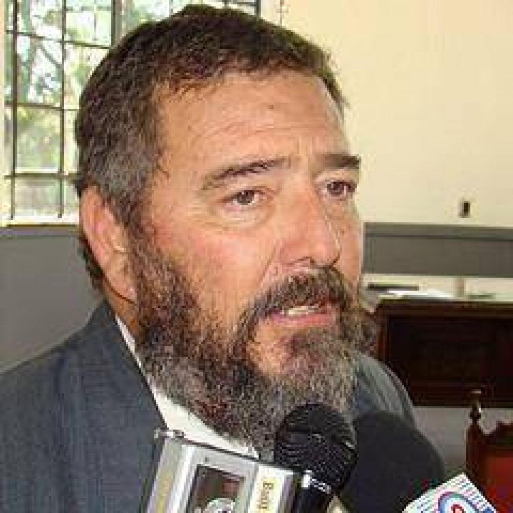 �Est� todo armado como una gran trampa para limitar a los partidos de la oposici�n�, dijo Ra�l Garc�a Goyena