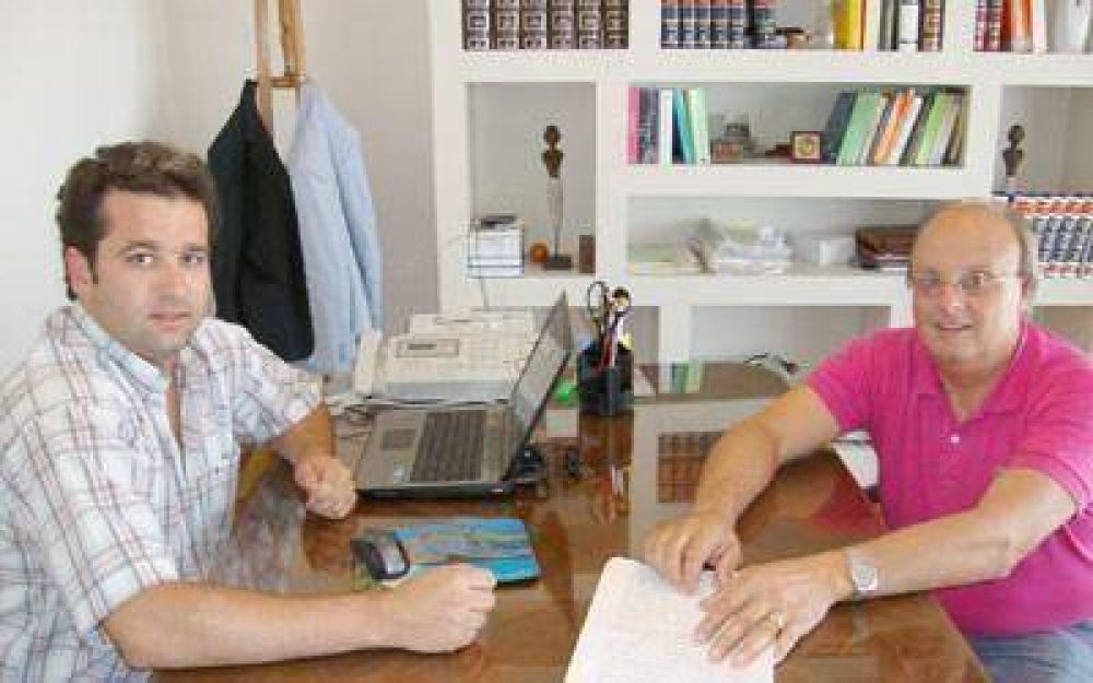 Astiz coordina con Di Pierro una soluci�n para el basural