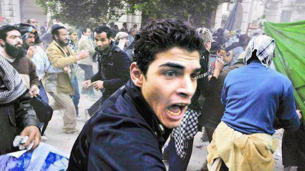 Los opositores ya discuten c�mo ser� la transici�n �post-Mubarak�