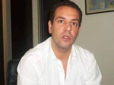 Leonardo Rial se anota en la lista de candidatos en Vicente L�pez