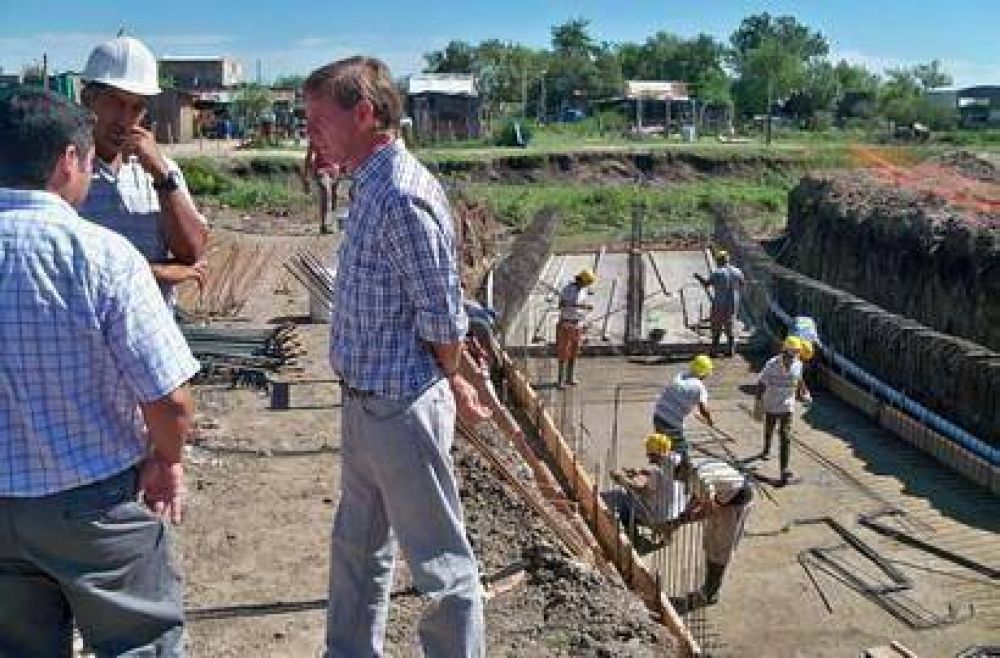 Comenz� la construcci�n del colector pluvial aliviador del Canal Clavarino