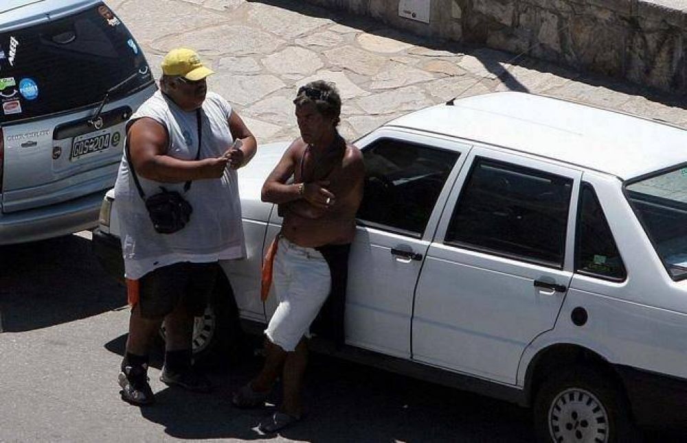 Clausuran 5 locales e infraccionan 734 automovilistas