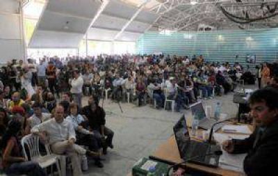 El a�o electoral demorar� el proyecto minero en Uspallata