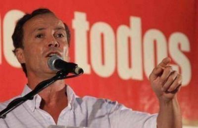 Giustiniani: "Nuestro adversario es el Partido Justicialista"