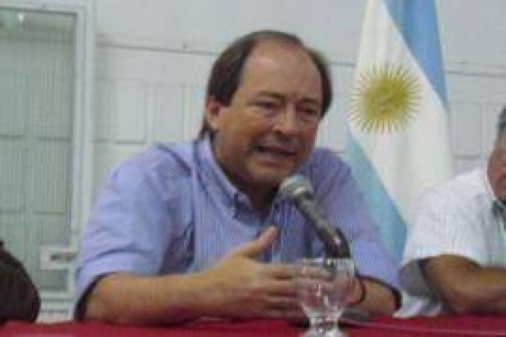 "Argentina necesita liberar toda la energ�a que tiene atada", dijo Ernesto S�nz